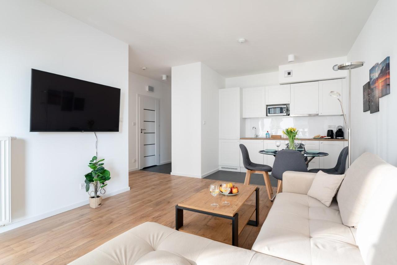 Symphony Modern Tower Apartamenty 格丁尼亚 外观 照片