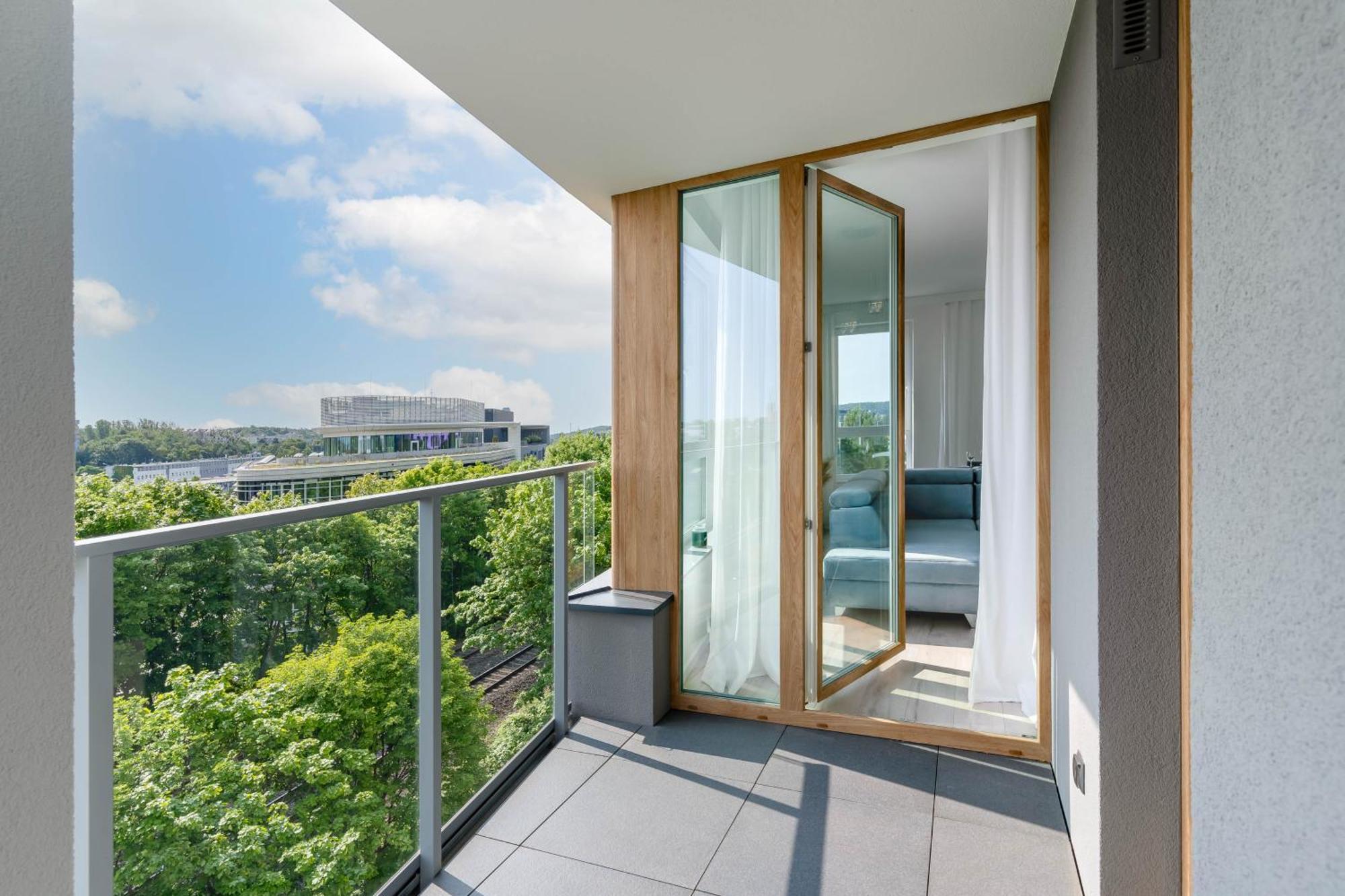 Symphony Modern Tower Apartamenty 格丁尼亚 外观 照片