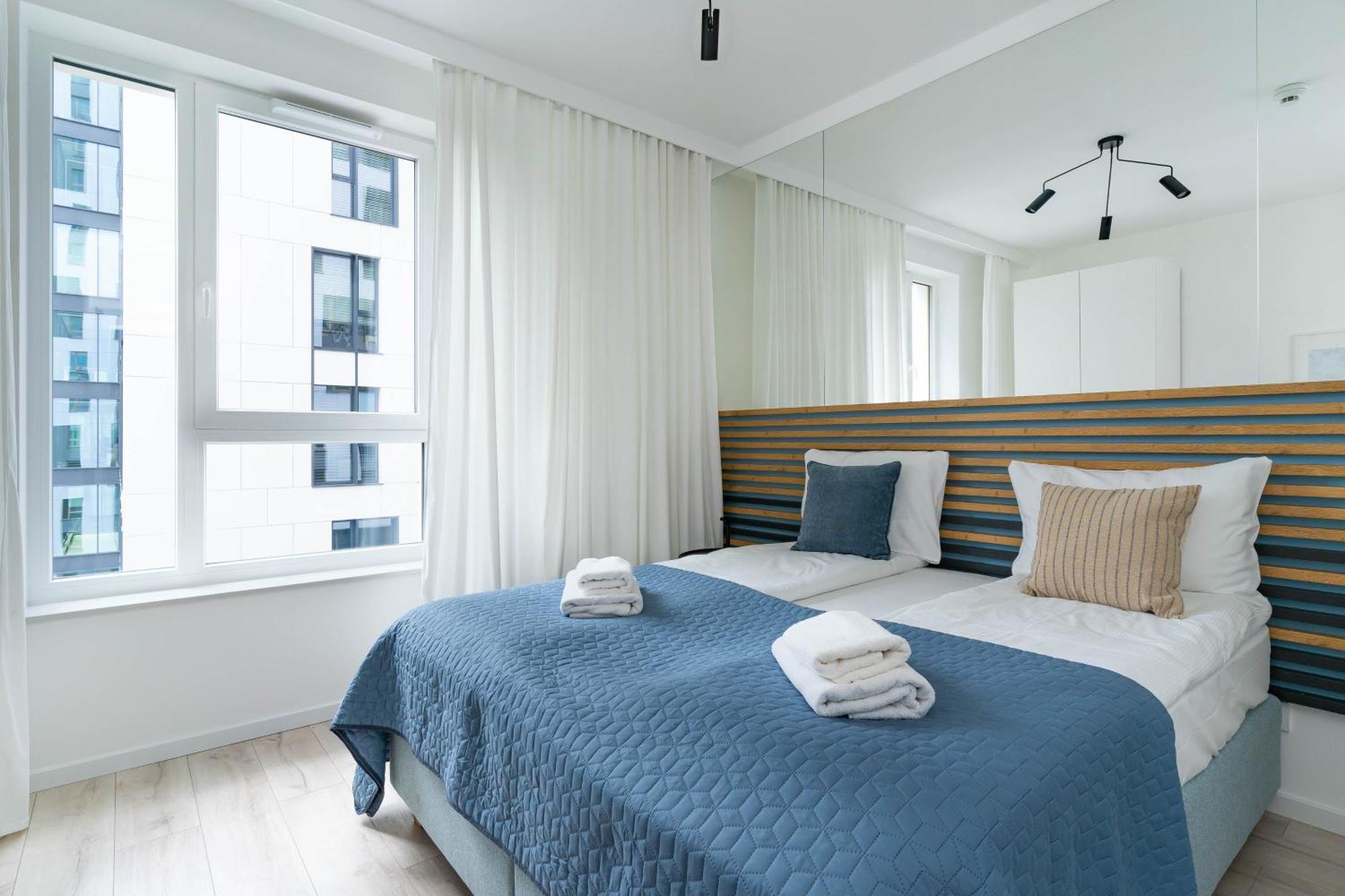 Symphony Modern Tower Apartamenty 格丁尼亚 外观 照片