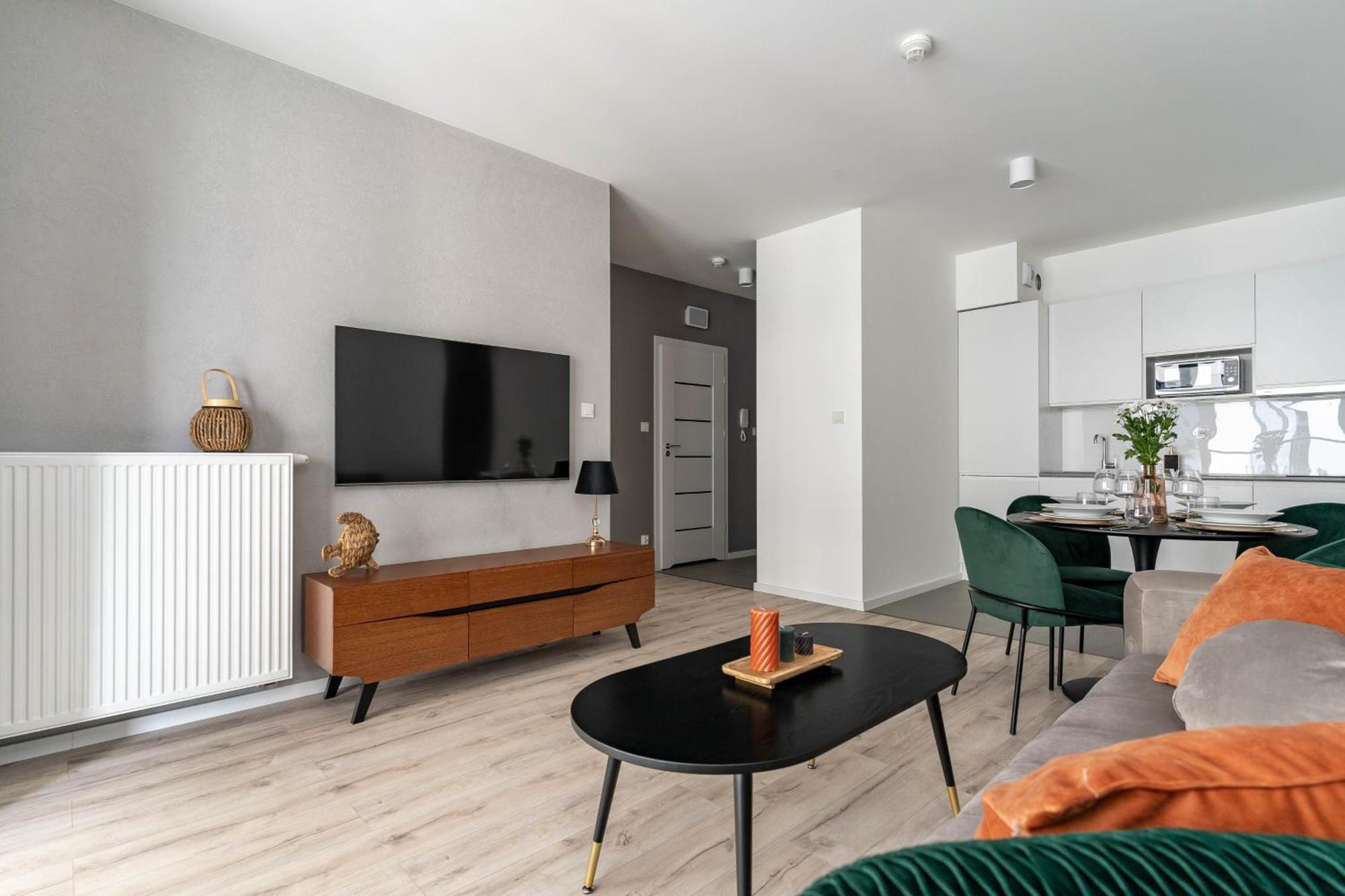 Symphony Modern Tower Apartamenty 格丁尼亚 外观 照片
